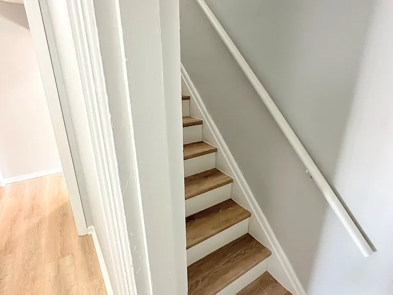 207 Mary St — Photo 20