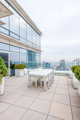 Rented by Compass | media 23