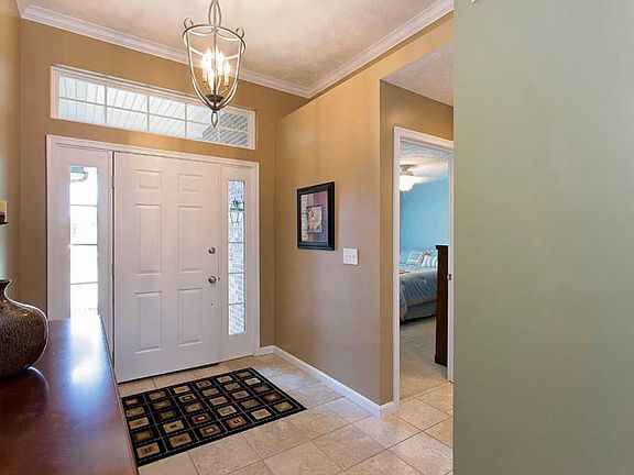 3rd image of 6196 Shady Creek Way