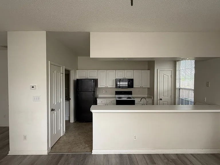 2544 Covent Garden Rd — Photo 5