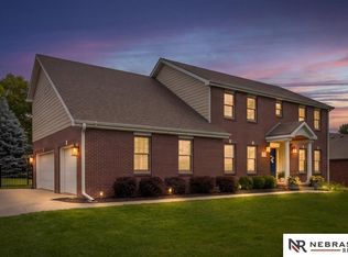 6808 Ridge Rd, Lincoln, NE 68512