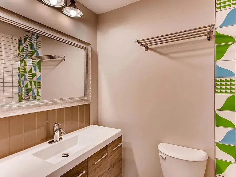 7155 Hooker St — Photo 8