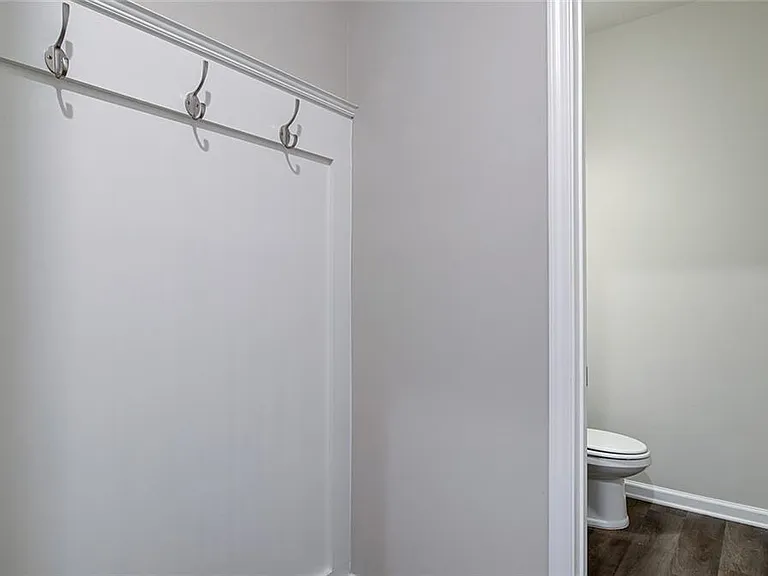 6976 Lancaster Xing — Photo 22
