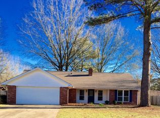 5 Valley Cove Dr, Conway, AR 72034