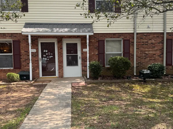 640 Cedarbrook Ct, Lewisville, NC 27023