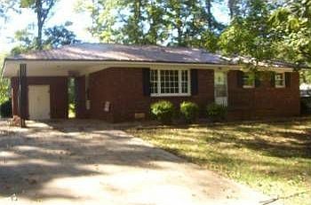 1st image of 4016 Holiday Ln