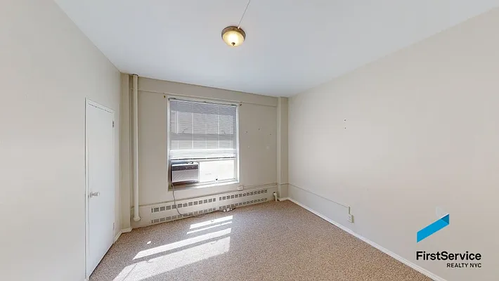 Rented by FirstService Realty (legacy) | media 19