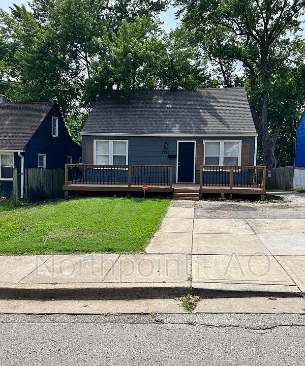1st image of 5746 College Ave