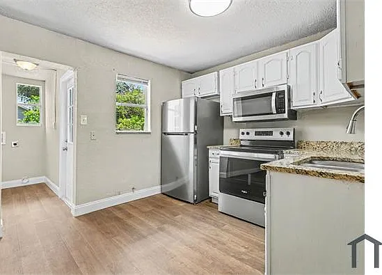 5105 Rohn Ave — Photo 6