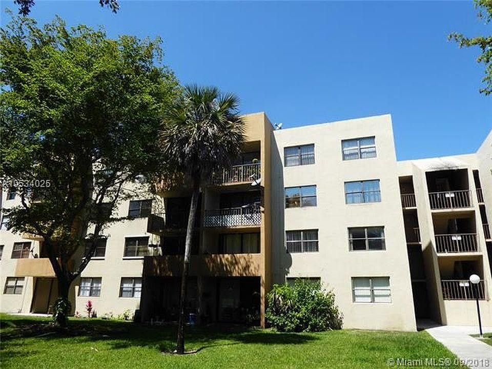 Peppermill At Kendale Lakes West Condominiums 8000 SW 149th Ave Miami