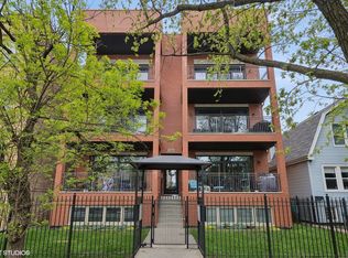 3104 N Kimball Ave #2S, Chicago, IL 60618