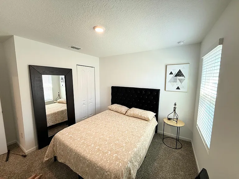 470 Orellana Rd — Photo 7