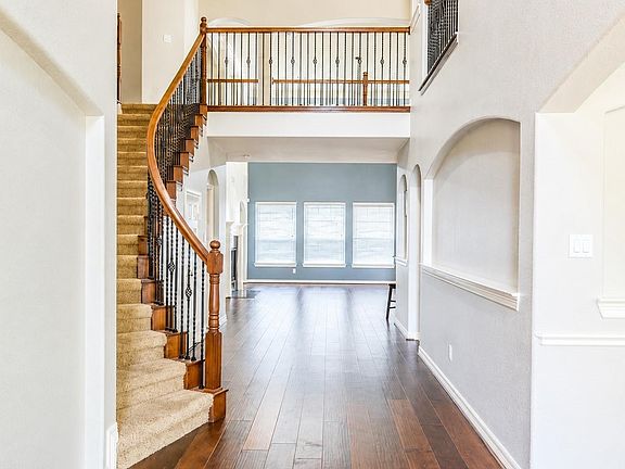 2nd image of 7810 Trinity Hills Ln