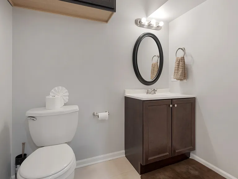 1022 Ravendale Ct — Photo 25