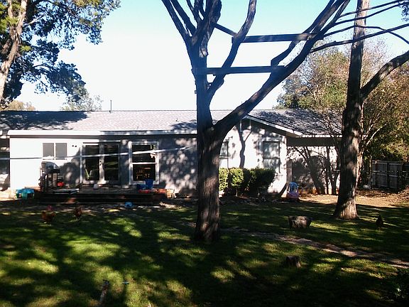 5th image of 763 Laurel Ln
