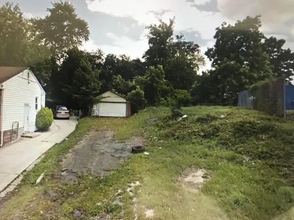 5907 Seat Pleasant Dr, Capitol Heights, MD 20743