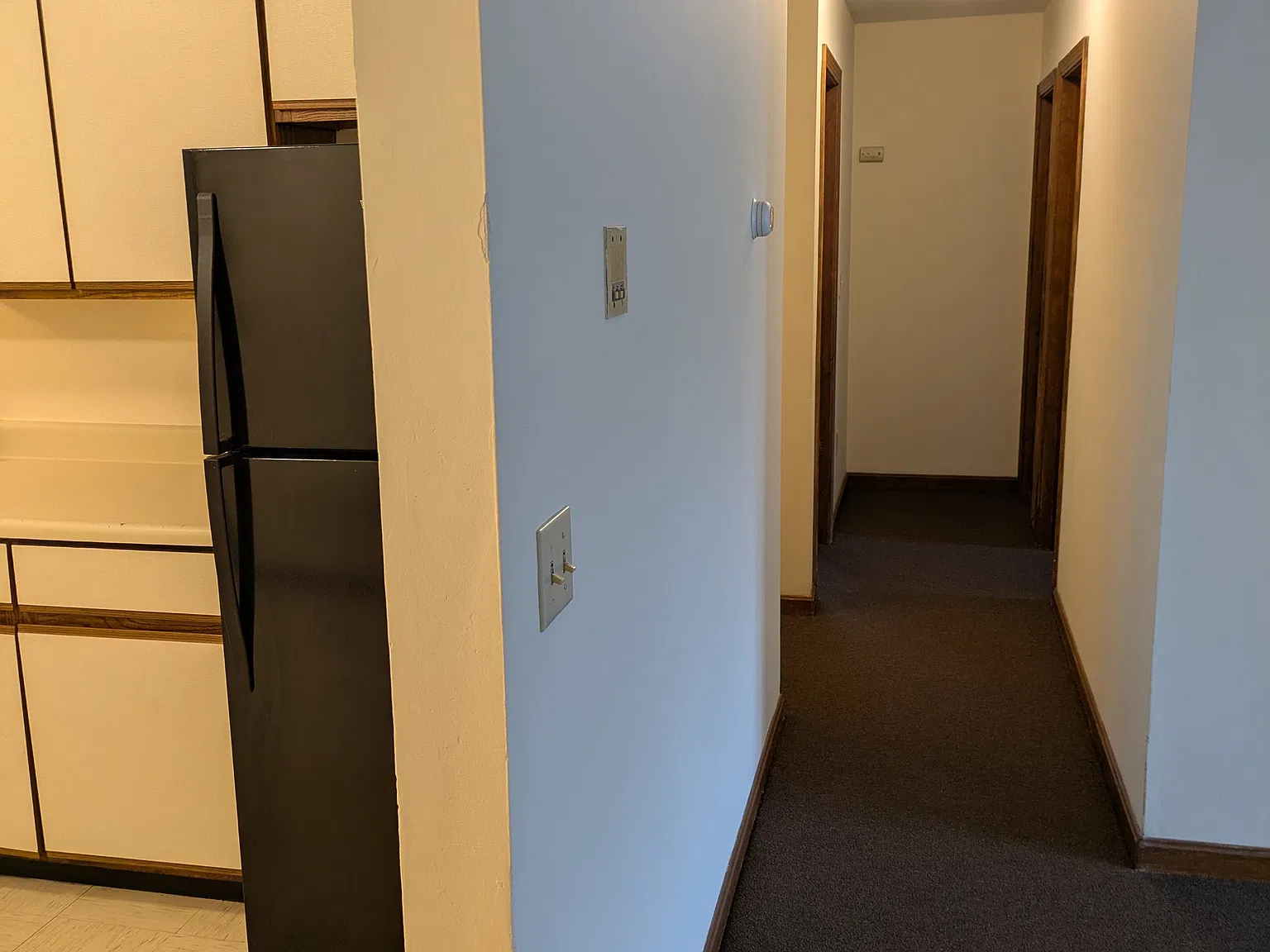 3 bed, $1,690 — Photo 4