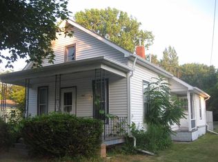 1912 Woodside Ave, Essexville, MI