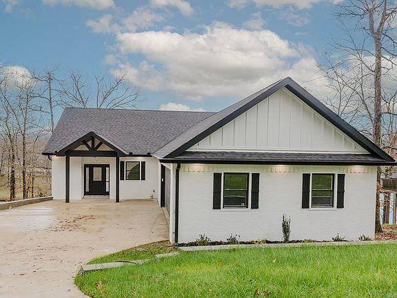 2nd image of 249 Springbrook Dr