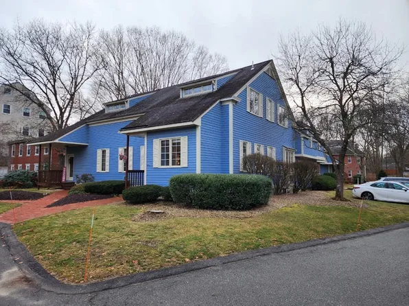 89 E Hartford Ave Unit 4B, Uxbridge, MA 01569