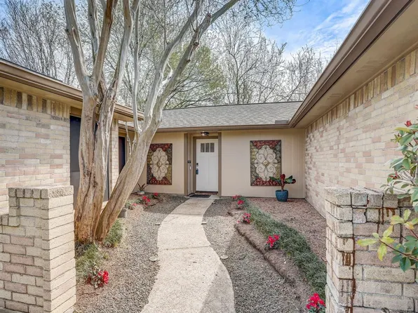 2715 Knoxville Drive, League City, TX 77573