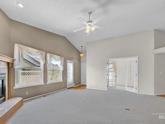4th image of 808 E Maine Ave