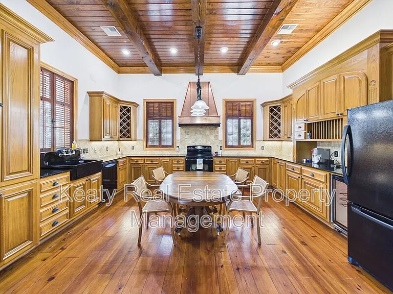 104 Studio Ct — Photo 16
