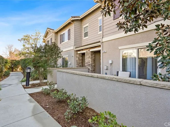 2682 Night Jasmine Dr, Simi Valley, CA 93065