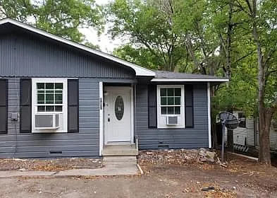 913 W Pecan St, Sherman, TX 75092 - 1 — Photo 1