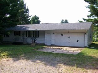 280 Youngs Rd, Gwinn, MI 49841