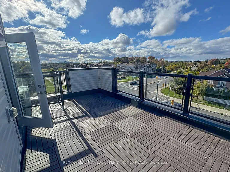 235 McLevin Ave #2 — Photo 11