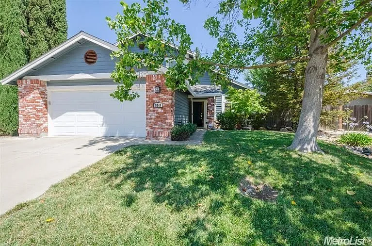 9049 Laguna Place Way photo 1