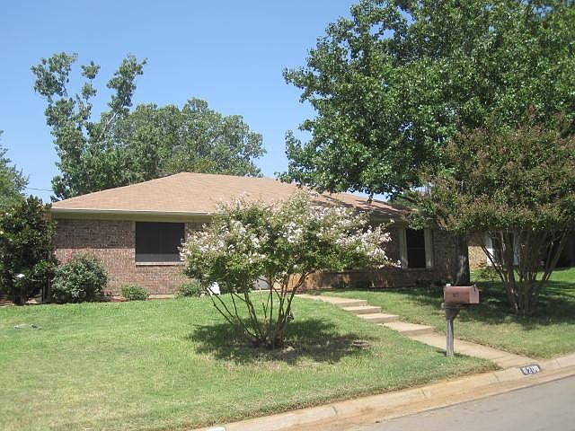 1st image of 6208 Autumn Springs Dr
