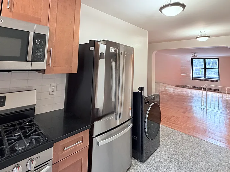 700 Fort Washington Ave #1B — Photo 6