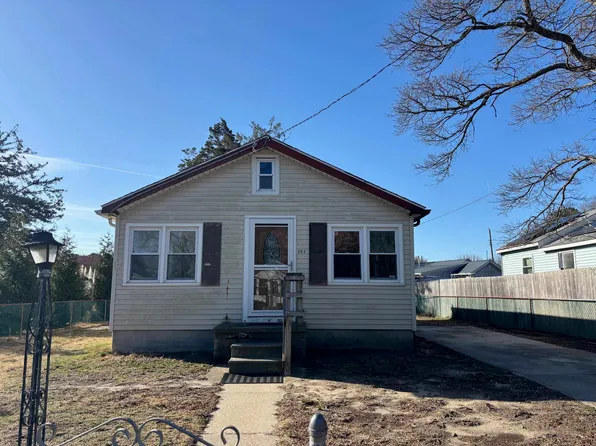 102 Alexander Ave, Villas, NJ 08251