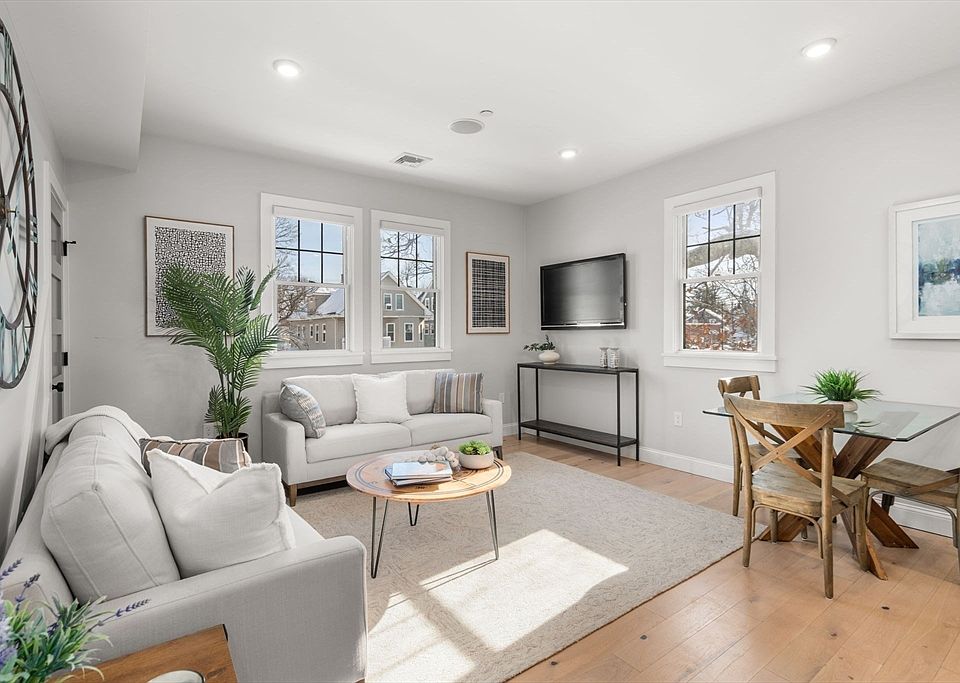 1st image of 375 Hyde Park Ave #3