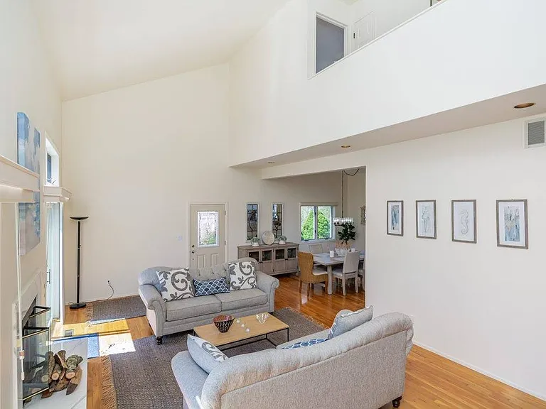 38 Red Creek Cir — Photo 15