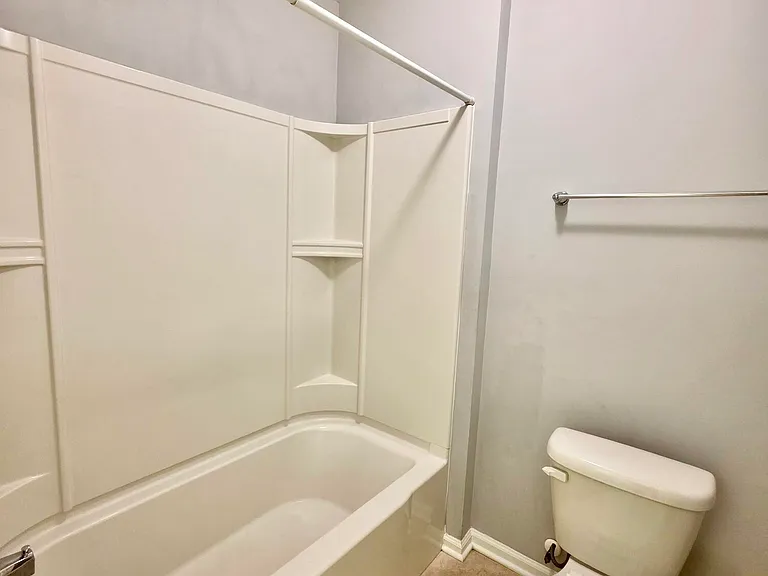110 Nolin Rd — Photo 20