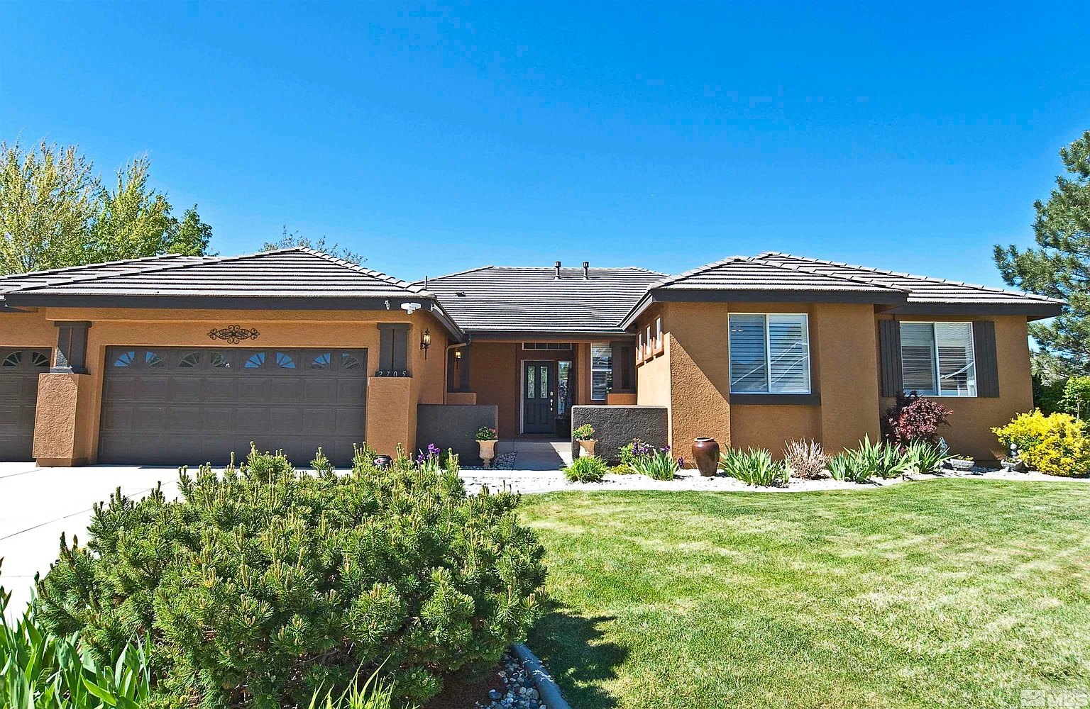 2705 Darcy Ct photo 1