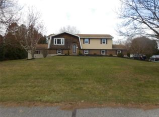 39 Hemlock Dr, Kutztown, PA 19530