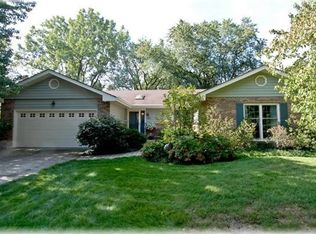 929 Savannah Cir, Naperville, IL