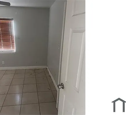 2711 NW 13th Ct #1 — Photo 5