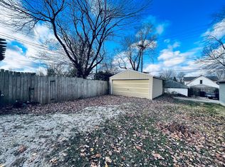 1422 S Lincoln St, Bloomington, IN 47401