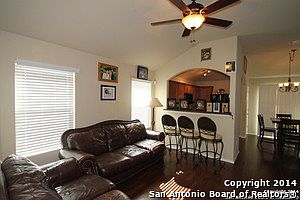 4th image of 9902 Vandenberg Way