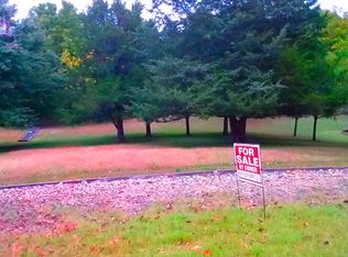 Rainbow Ln, Rogers, AR 72756
