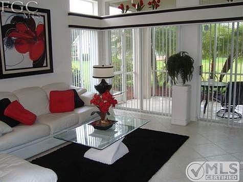 5th image of 12821 Devonshire Lakes Cir