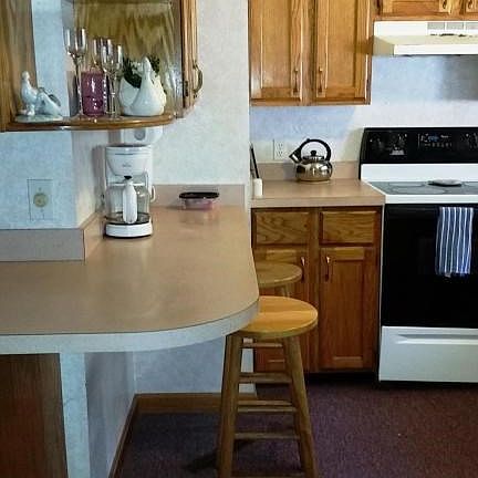 Kitchen with Breakfast Bar