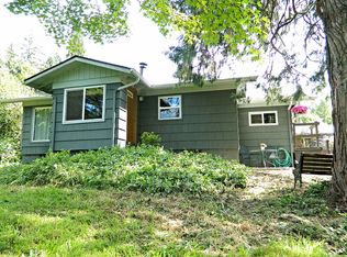 8033 McKenzie Hwy, Springfield, OR 97478