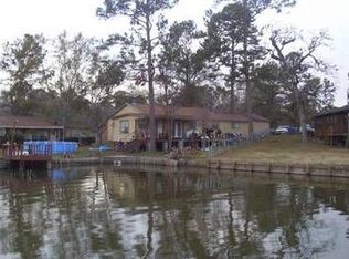 1574 Yaupon Cove Dr, Onalaska, TX 77360