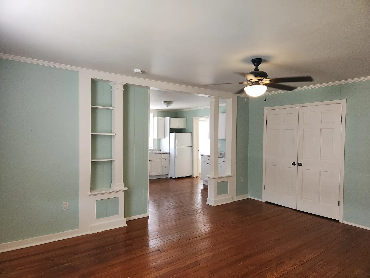 2 bed, 800 sqft, $1,800 — Photo 4